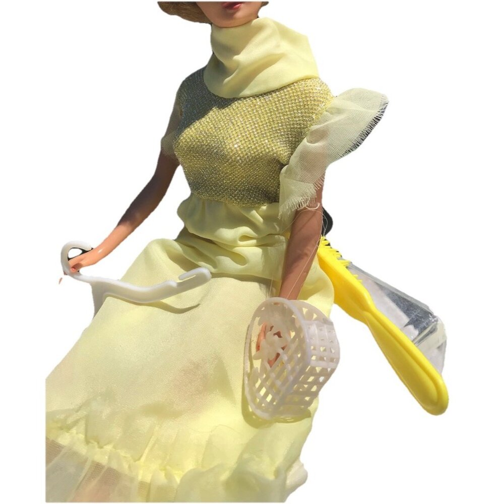1978 Superstar Vtg Barbie Wards Exclusive Sophisticated Formal Yellow Dress Lot